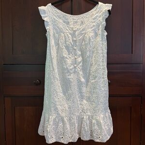 White Lace Sleeveless Dress
